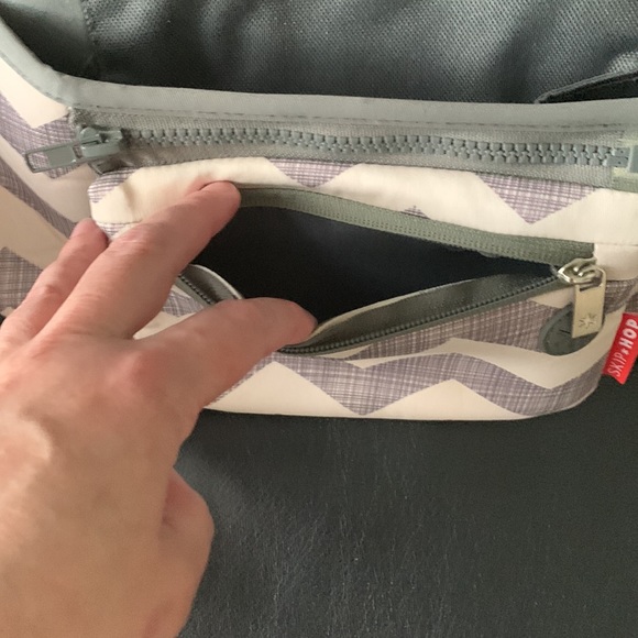 SKIP HOP stroller organizer - Picture 5 of 10